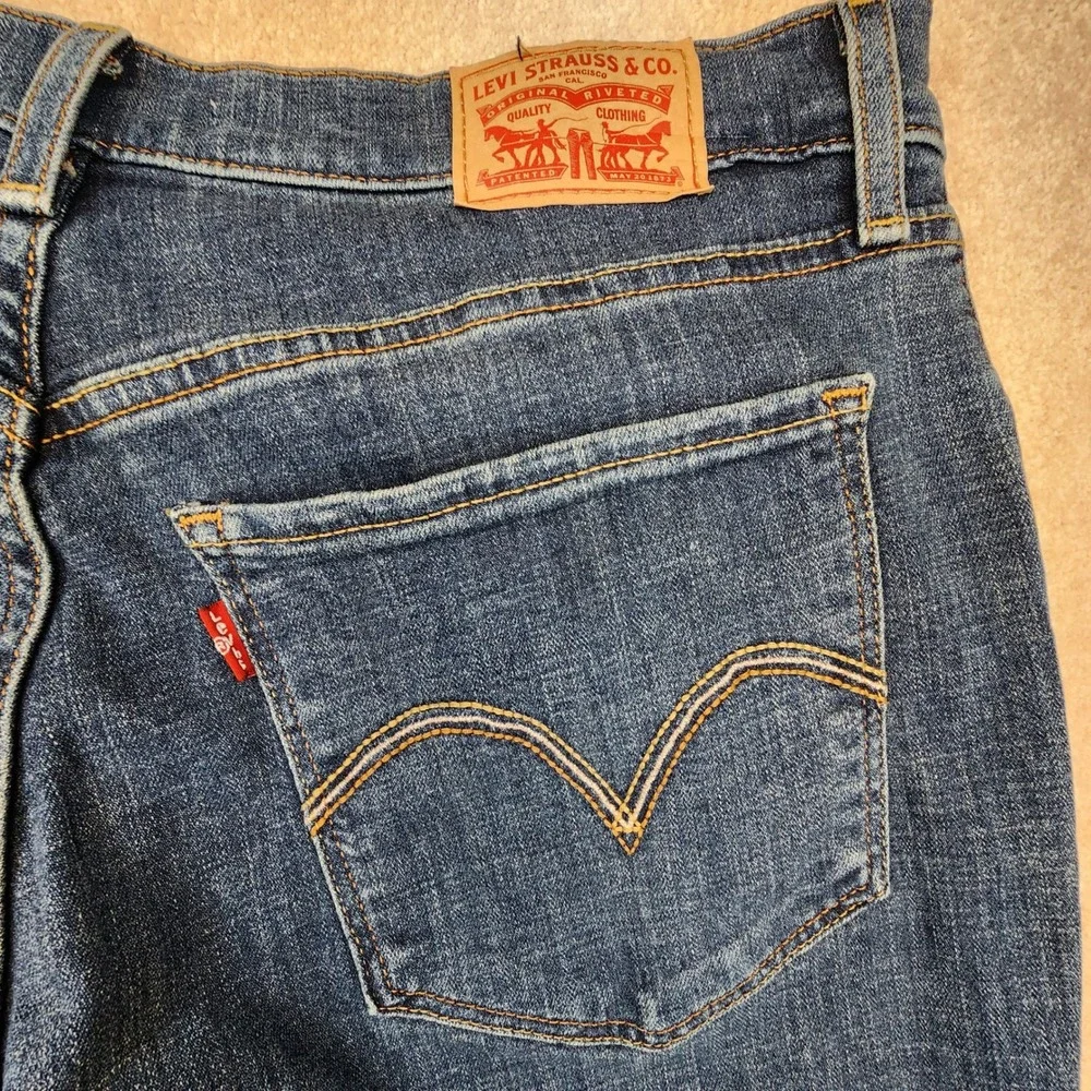 Levi Strauss Classic Bootcut Jeans Womens 8 29x32 (Fits as 29x30.5) Blue Stretch